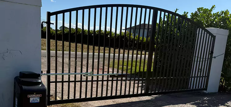 Driveway Fence Repair Visalia